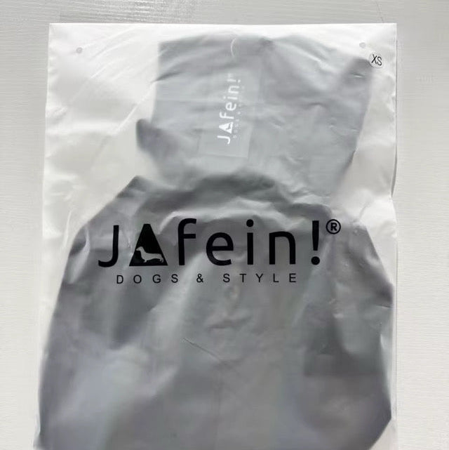 JAfein! Rain & Light Regenmantel – der Gamechanger mit LumiGlow-Effekt