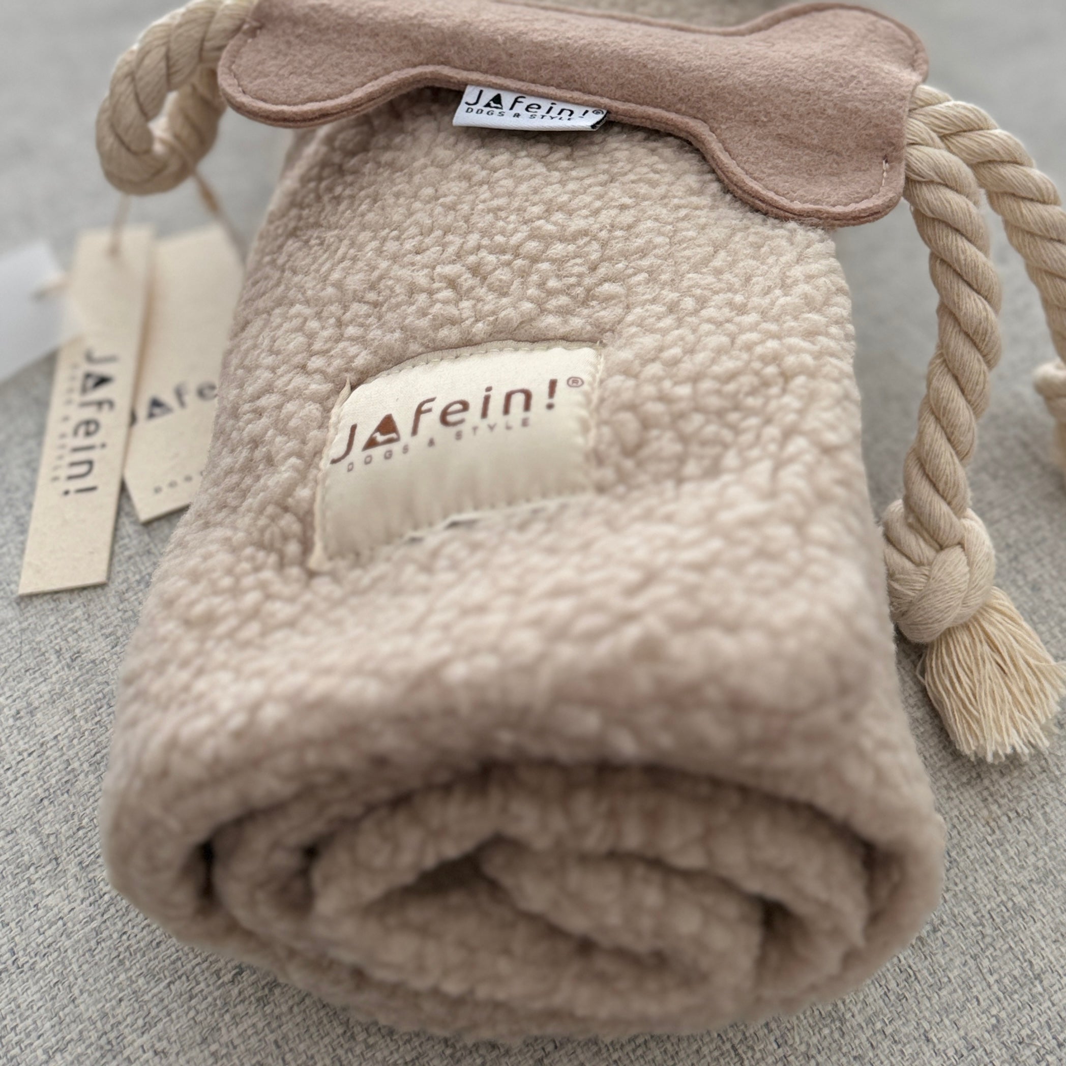 JAfein! Dog travel blanket bouclé