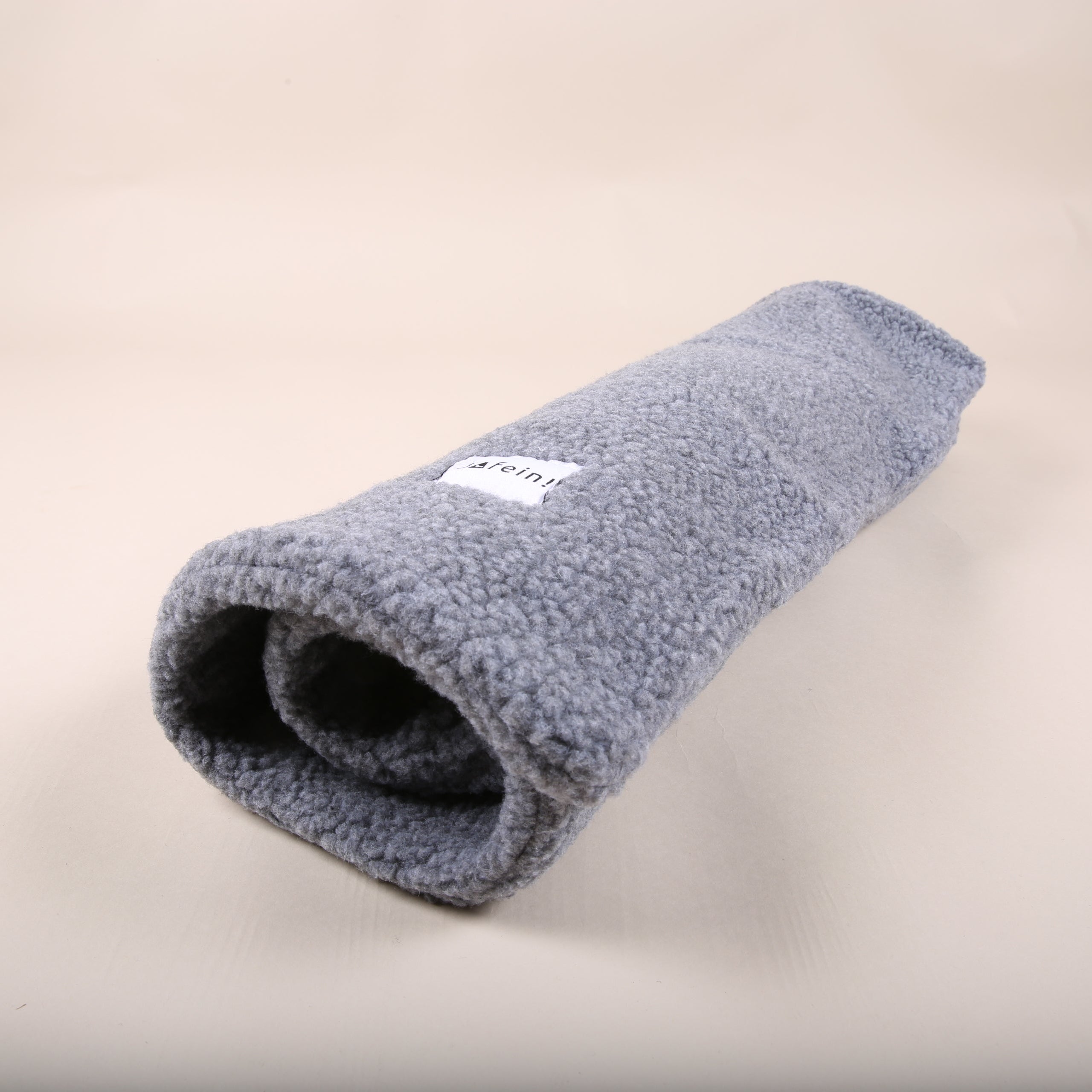 Dog travel blanket bouclé