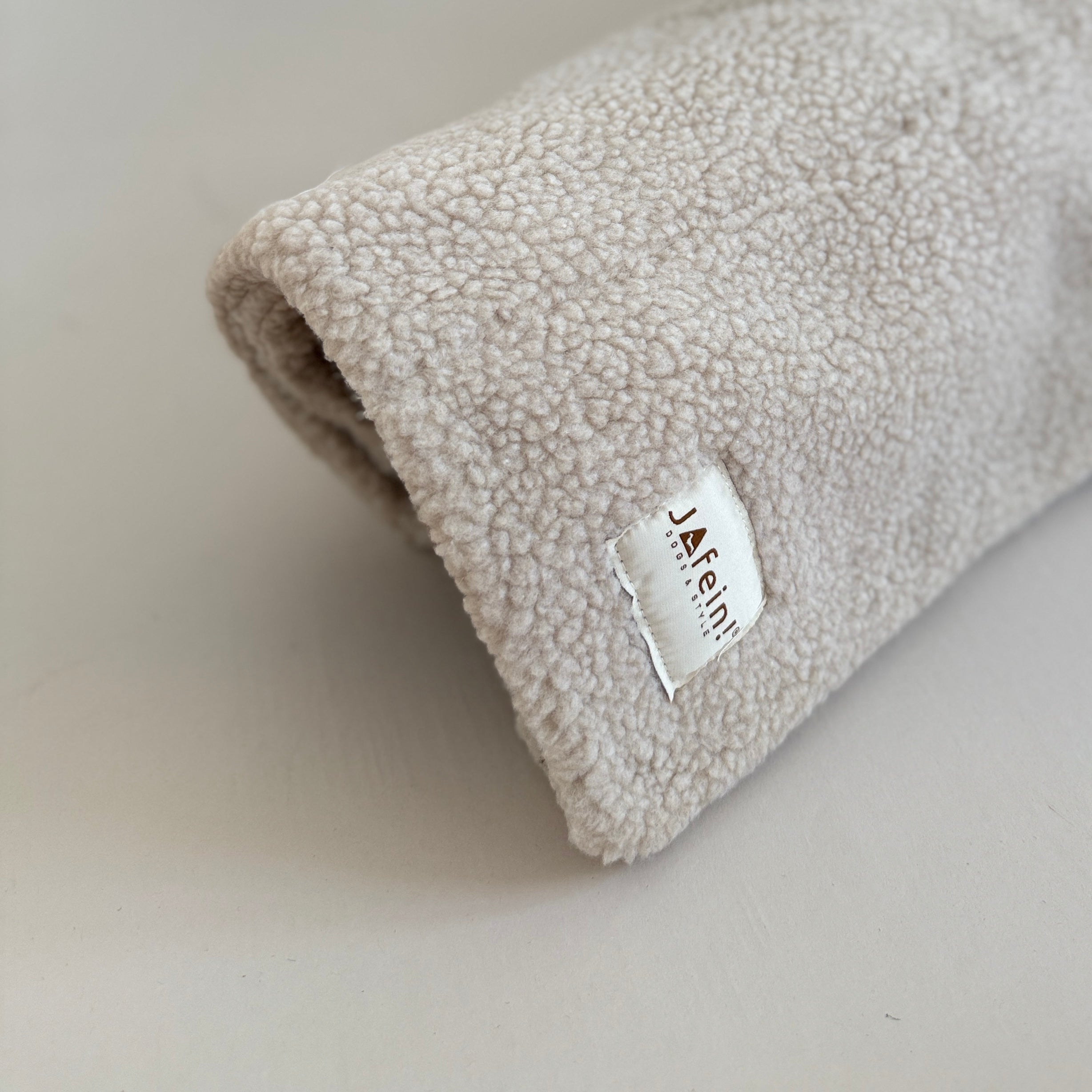 JAfein! Hundereisedecke Boucle Greige