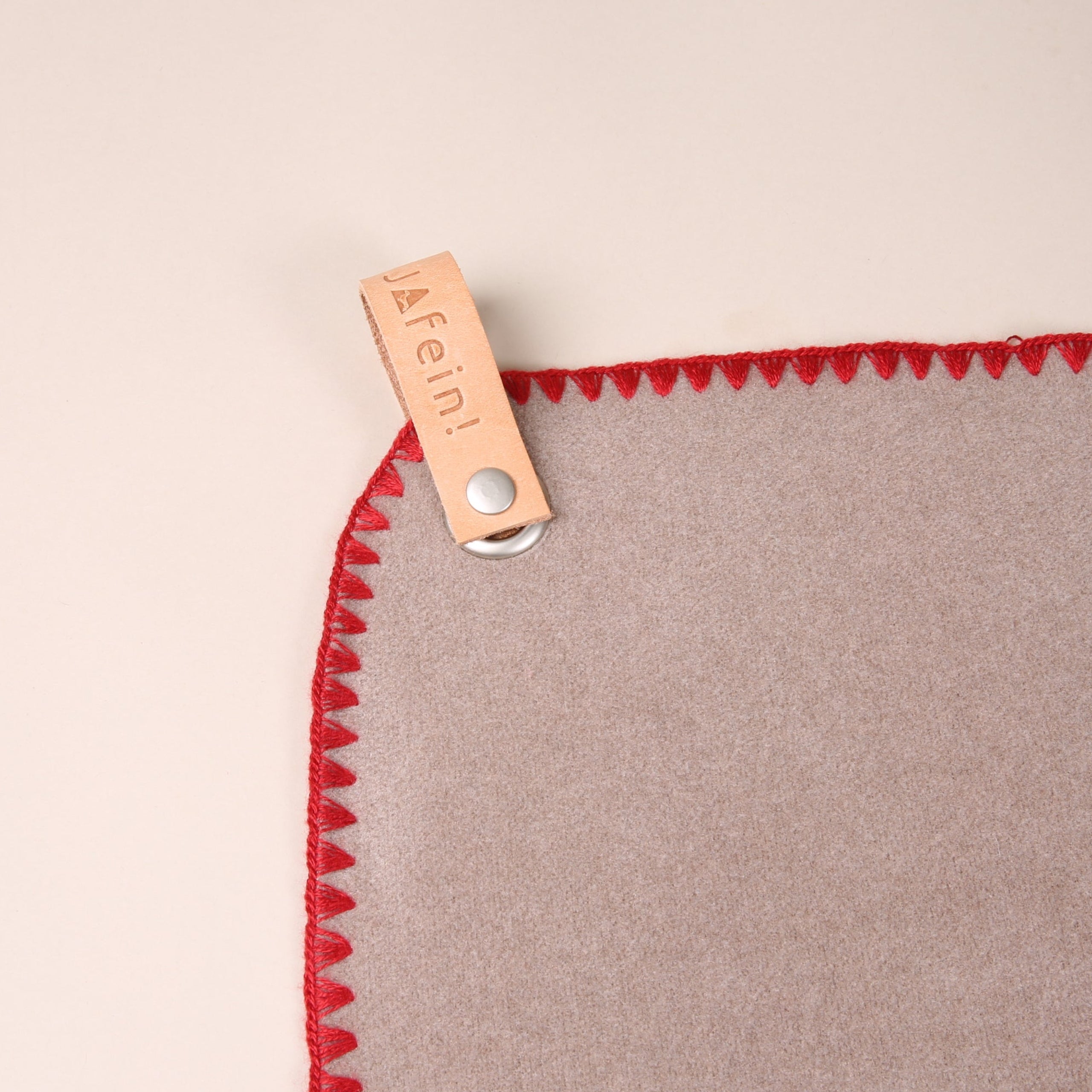 JAfein! Hundedecke Chic & Schnuff - Sand - Red