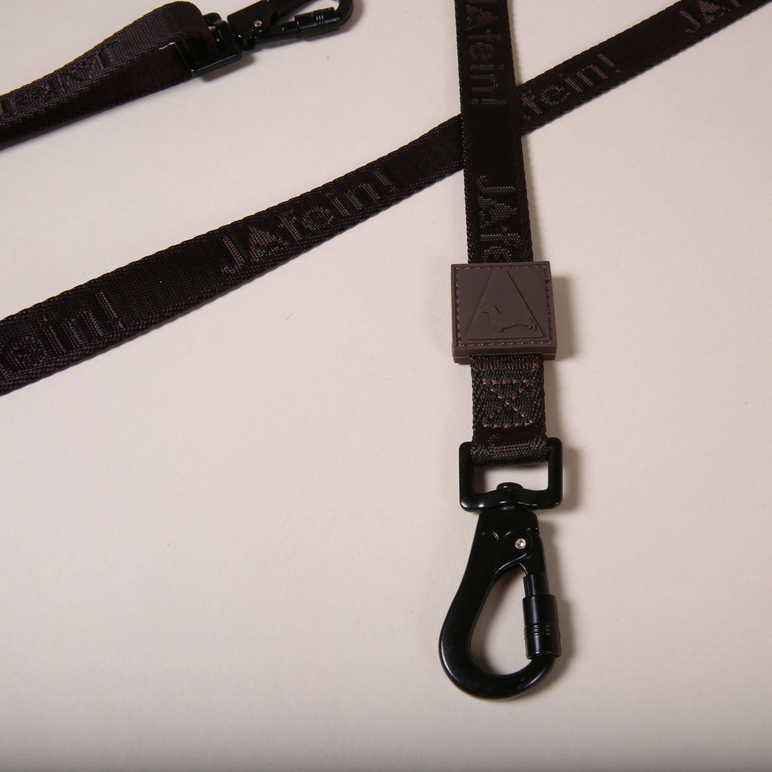 JAfein! Allure - Move Free Dog Leash - Choco